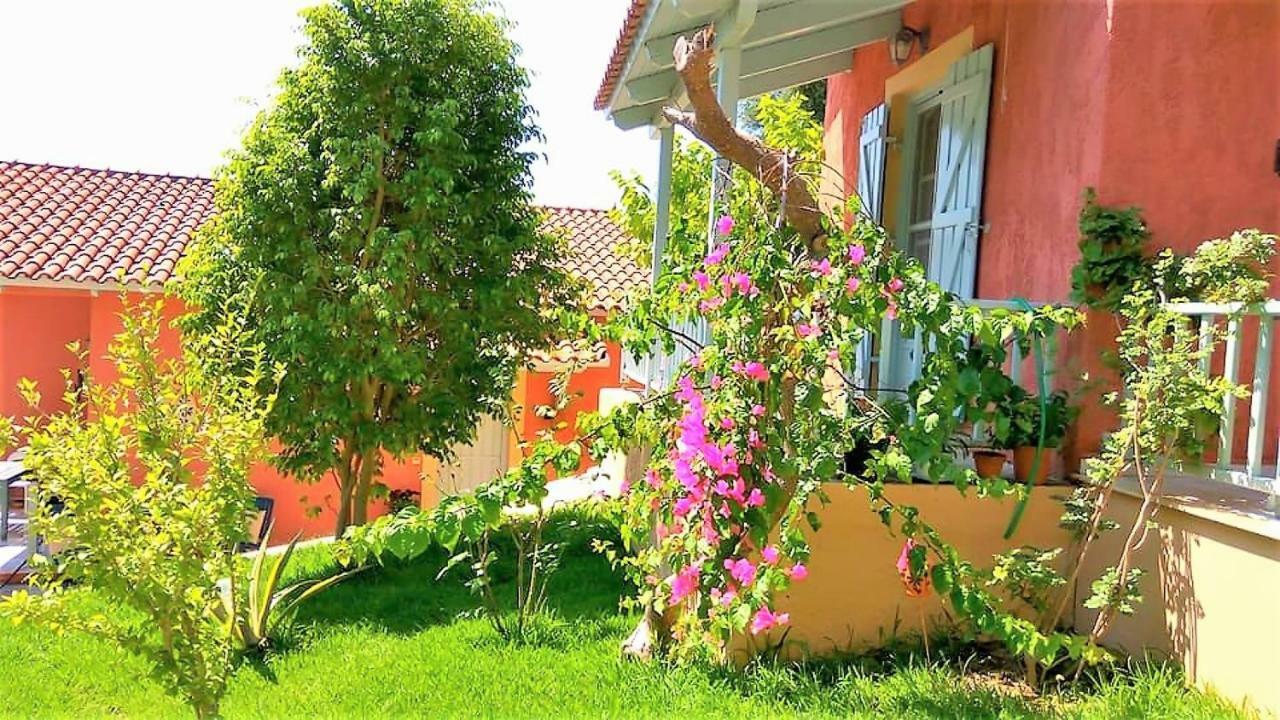 Mihaila Bungalows Spartià Eksteriør billede